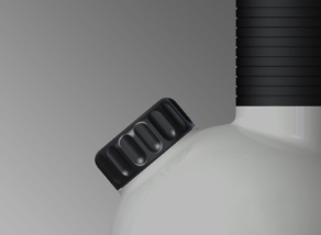 Questa immagine mostra parte del design di IGGI, dispositivo della gamma Laurastar. Rappresenta sia l’ergonomia che il design pluripremiato dei prodotti Laurastar.